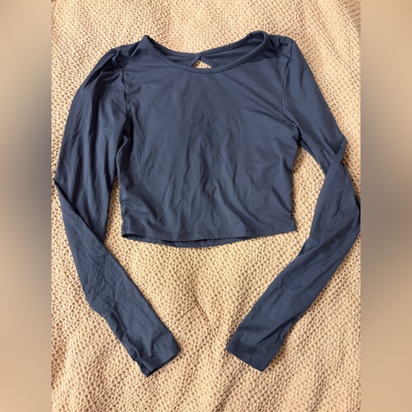 P'tula Tops - P’tula Blue Long Sleeve Open Back Cropped Athletic Top